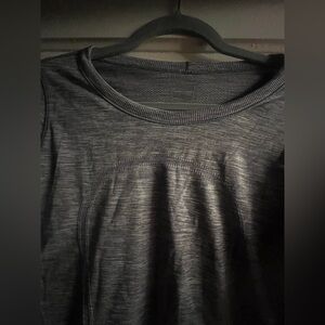lululemon top